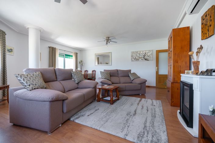 Image No.28-3 Bed Apartment for sale