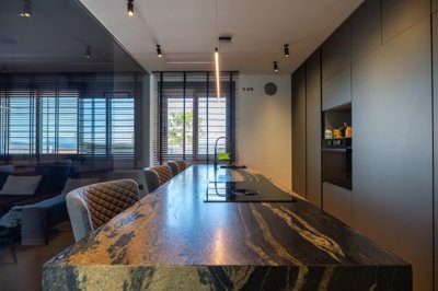 3988modernvillawpoolgymcasitaandpadelcourt270