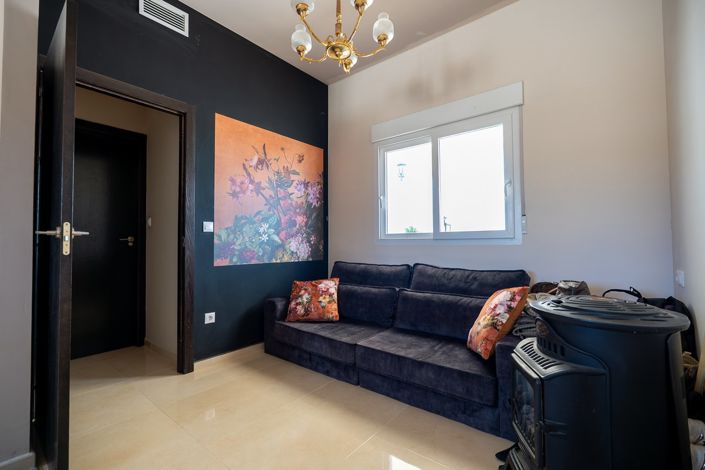 Image No.26-4 Bed Villa for sale