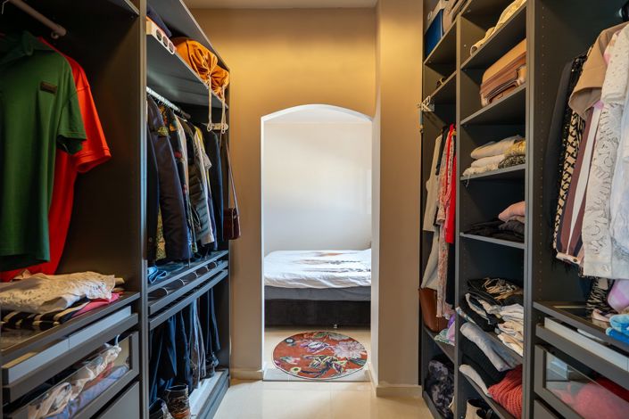 Image No.27-4 Bed Villa for sale