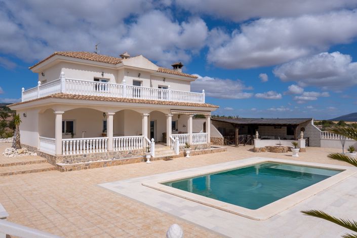 Image No.5-Villa de 4 chambres à vendre à Pinoso
