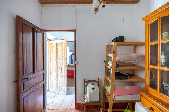 Image No.18-4 Bed Country House for sale