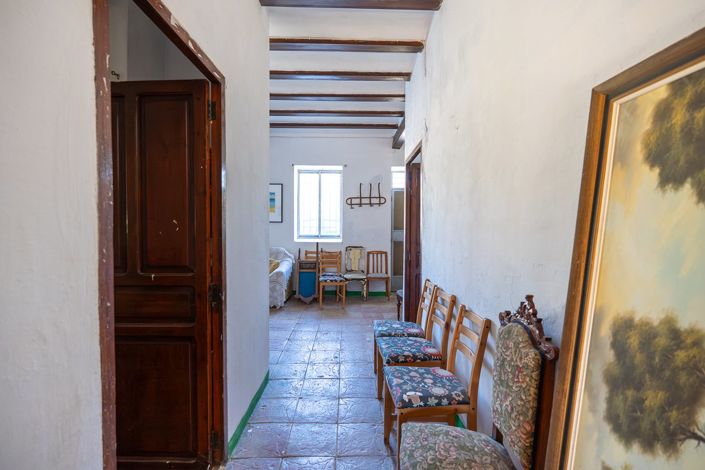 Image No.20-4 Bed Country House for sale