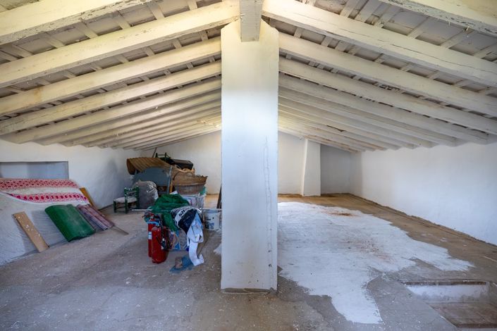 Image No.24-4 Bed Country House for sale