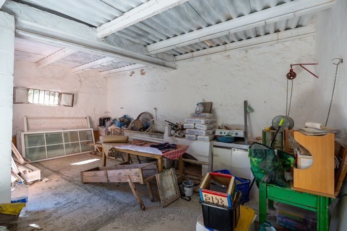 Image No.27-4 Bed Country House for sale