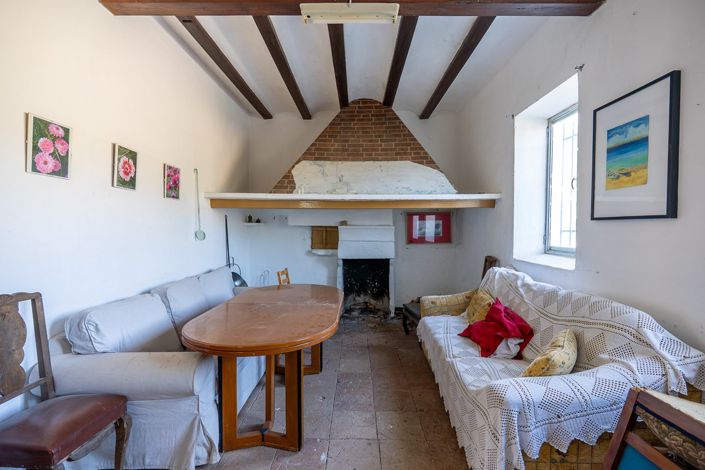 Image No.9-4 Bed Country House for sale