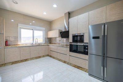 3993beautiful4bed4bathvillainpinoso0904261701