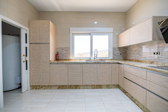 Image No.12-Villa de 4 chambres à vendre à Pinoso