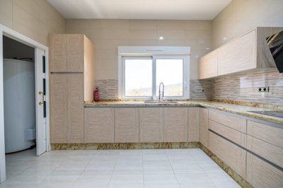 3993beautiful4bed4bathvillainpinoso0904261701