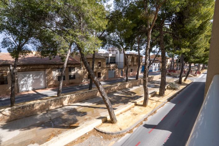 Image No.10-4 Bed Apartment for sale