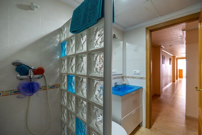 Image No.19-4 Bed Apartment for sale