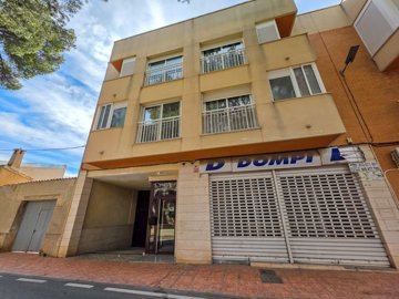 3991lovely3bedapartmentwterrace090426122059cf