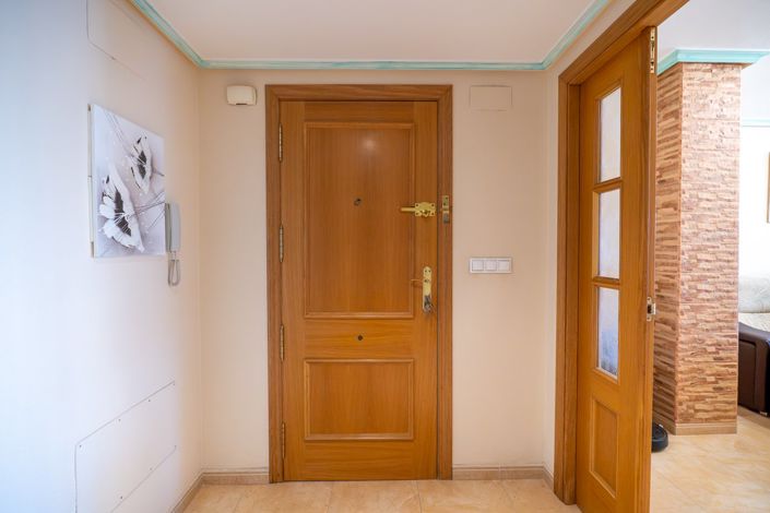 Image No.5-4 Bed Apartment for sale