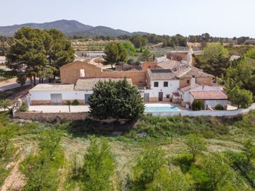 3994labodegaantigua160426185703cf3327drone2