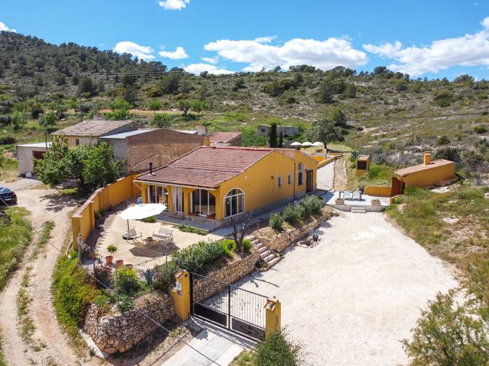 Image No.3-3 Bed Villa for sale