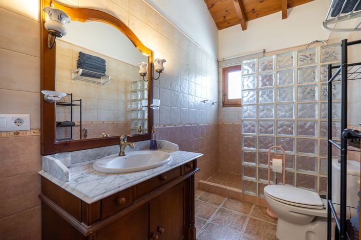Image No.30-3 Bed Villa for sale