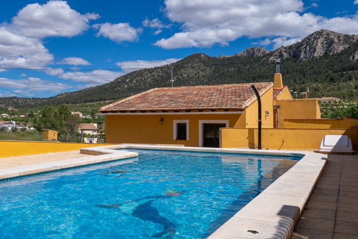 Image No.4-3 Bed Villa for sale