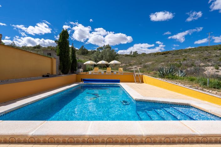 Image No.5-3 Bed Villa for sale