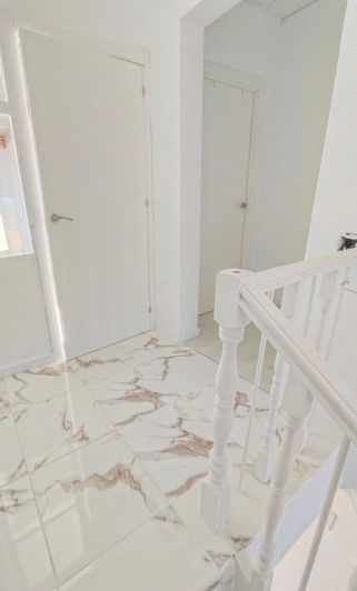 Image No.12-4 Bed Villa for sale