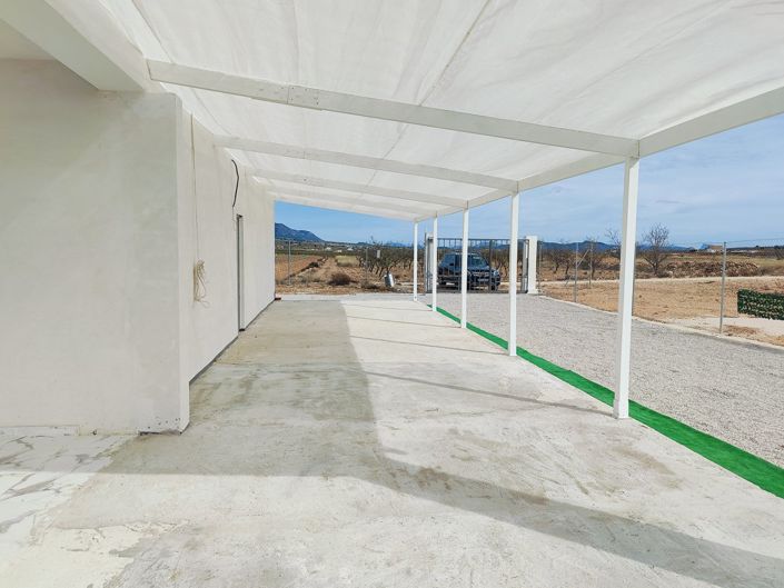 Image No.3-4 Bed Villa for sale