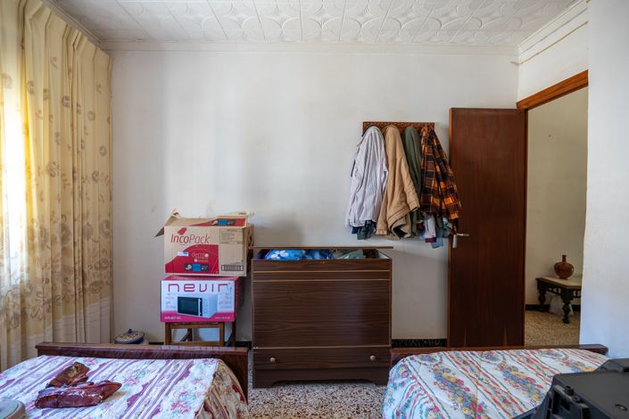 Image No.24-5 Bed Townhouse for sale