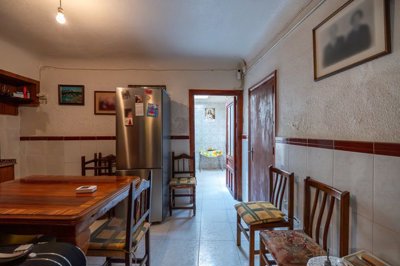 3997townhouseinpinoso230426131324cf333019