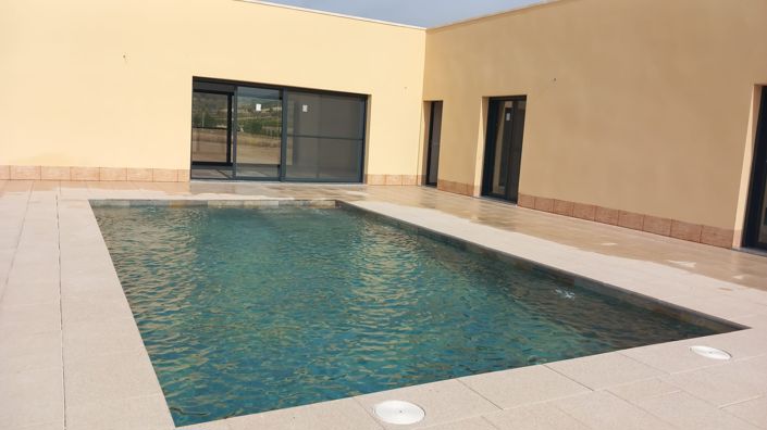 Image No.3-3 Bed Villa for sale