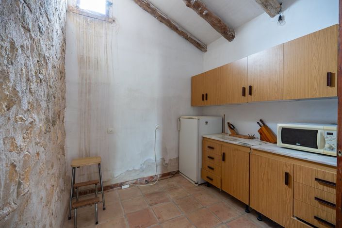Image No.18-5 Bed Country House for sale