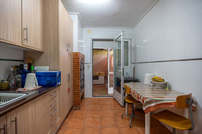 Image No.19-4 Bed Villa for sale