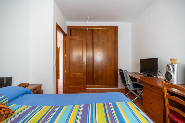 Image No.29-4 Bed Villa for sale