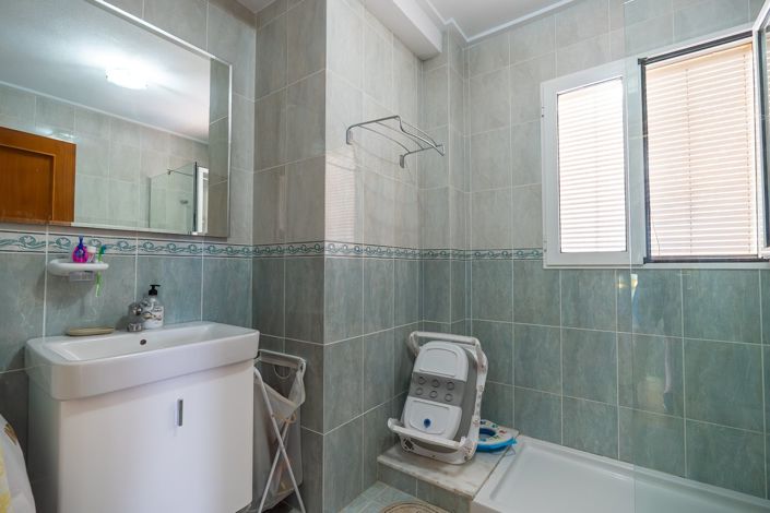 Image No.26-4 Bed Villa for sale