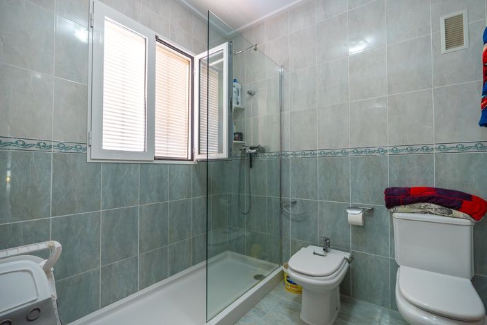 Image No.27-4 Bed Villa for sale