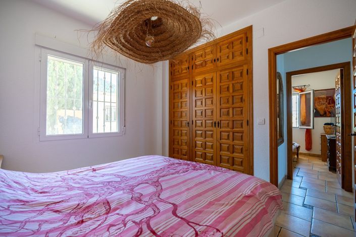 Image No.28-4 Bed Villa for sale