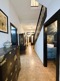 4019stunningreformedtownhouseintheheartofpino