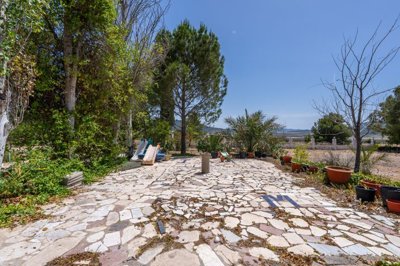 4018countryhouseinsaxwpoolandgarage2206261628