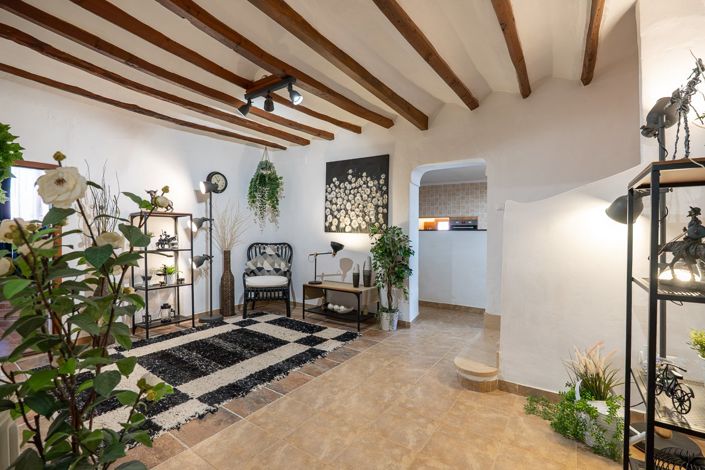 Image No.26-5 Bed Villa for sale