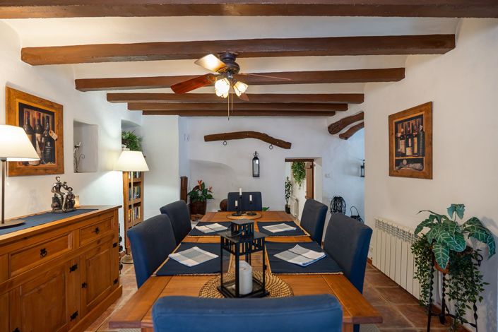Image No.31-5 Bed Villa for sale