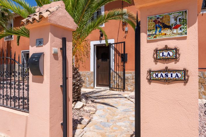 Image No.5-5 Bed Villa for sale