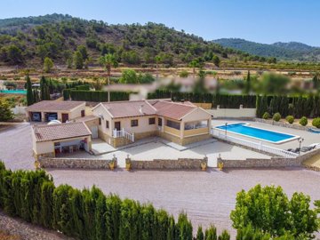 4082villatranquila240726163645cf3362drone3