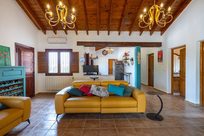 Image No.10-3 Bed Villa for sale