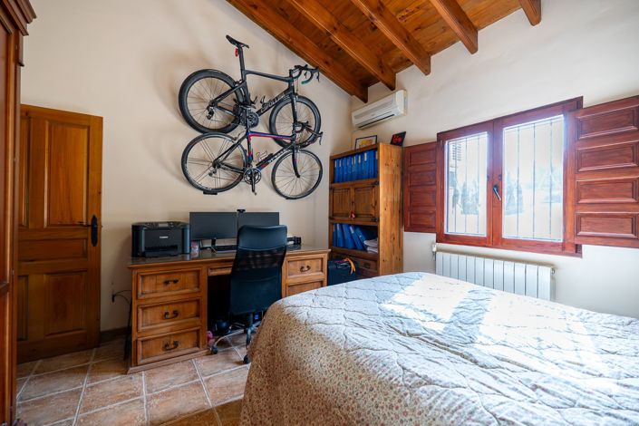 Image No.23-3 Bed Villa for sale