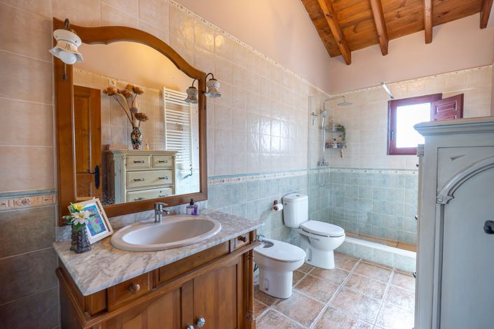 Image No.24-3 Bed Villa for sale