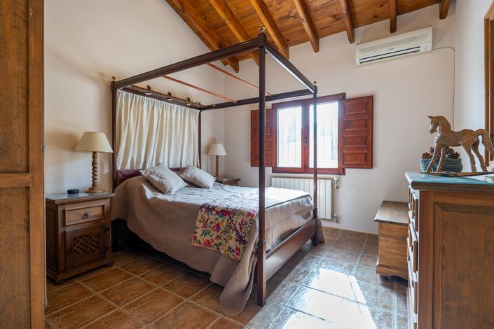 Image No.29-3 Bed Villa for sale