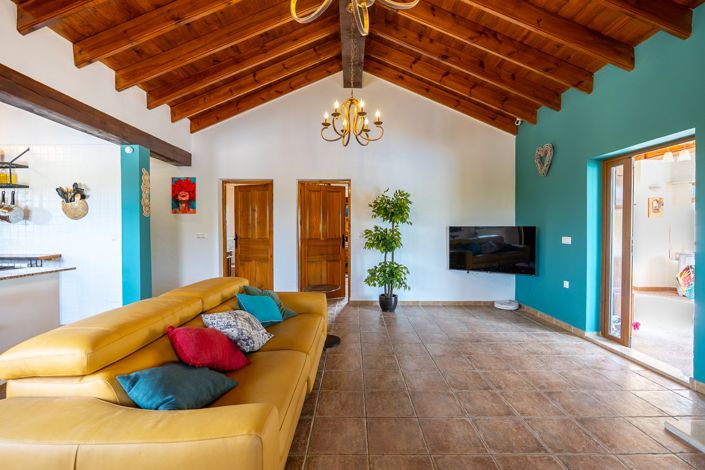Image No.6-3 Bed Villa for sale