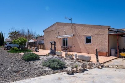 39964bed2bathcountryhouseinlasvirtudes2204261