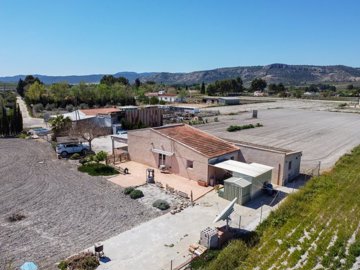 39964bed2bathcountryhouseinlasvirtudes2204261