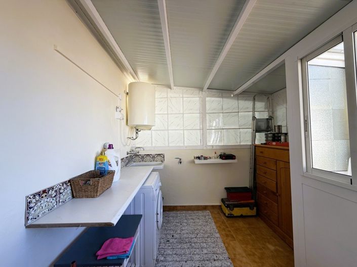Image No.19-3 Bed Apartment for sale