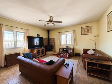 4097detachedvillawithpoolincanadadelalena1509