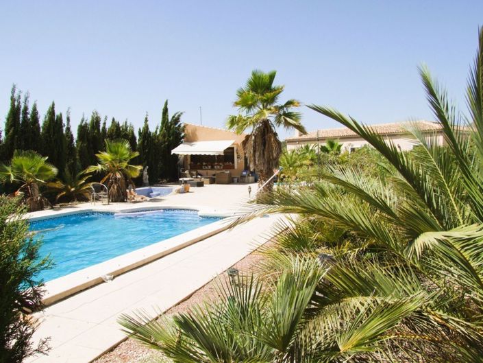 Image No.3-4 Bed Villa for sale