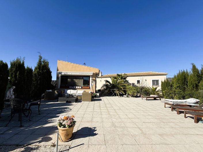 Image No.5-4 Bed Villa for sale